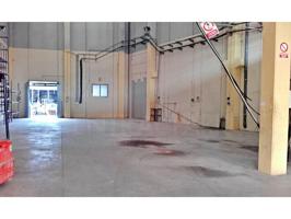 Nave industrial en venta en El Vendrell photo 0