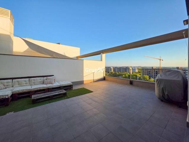 Piso en venta en Lleida photo 0