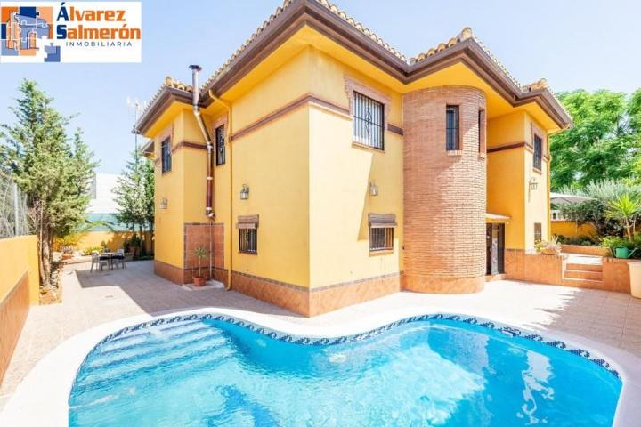 Chalet en venta en Cúllar Vega, El ventorrillo 1 photo 0