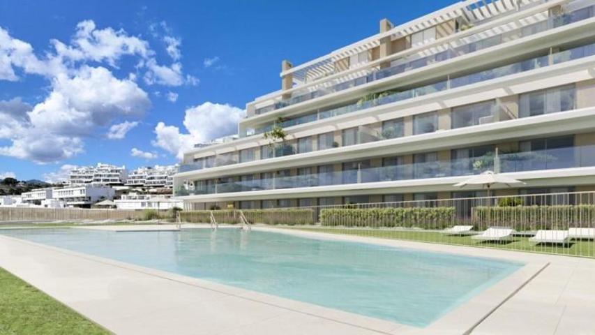 Apartamento en venta en Estepona, Cancelada (Nueva Milla De Oro) photo 0