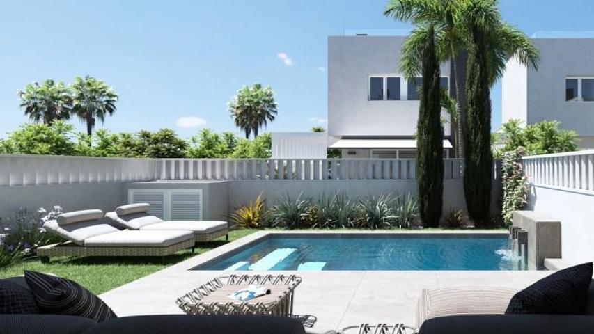 Chalet en venta en Pilar de la Horadada, PILAR DE LA HORADADA photo 0