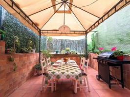 Casa en venta en L'Hospitalet de Llobregat, Collblanc photo 0