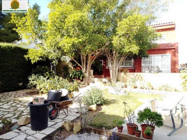 Adosada en venta en La Nucia, Puerta de Hierro photo 0