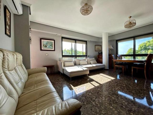 Piso en venta en Valencia, Patraix photo 0