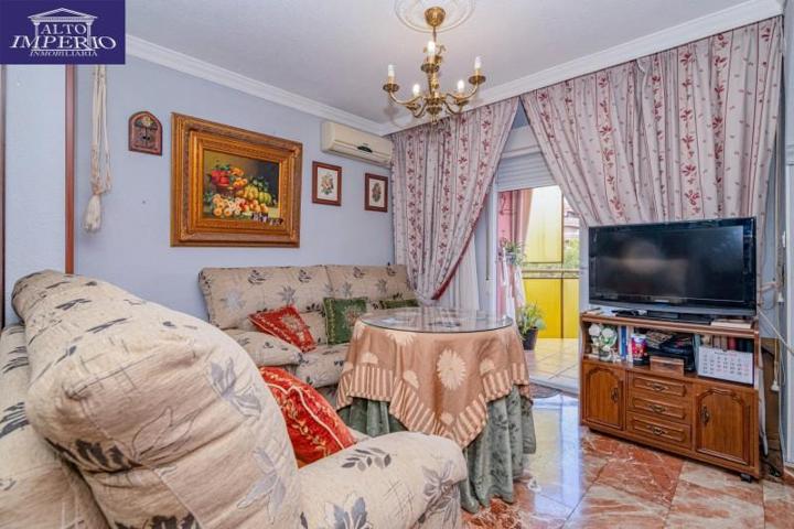 Piso en venta en Granada, Jardin de la reina photo 0