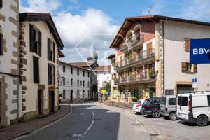 Duplex en venta en Bera, Bera-Vera de Bidasoa photo 0