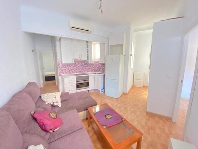 Piso en venta en Madrid, Calle de Jesús y María, 28012 photo 0