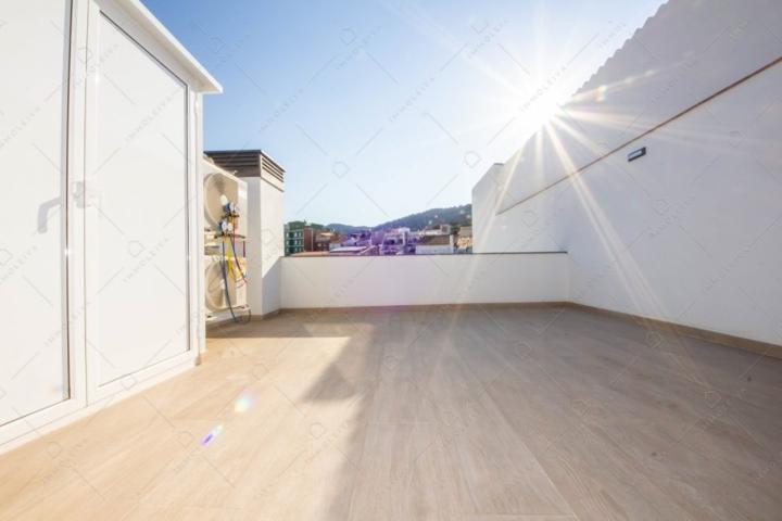 Aticos en venta en Argentona, Centro photo 0