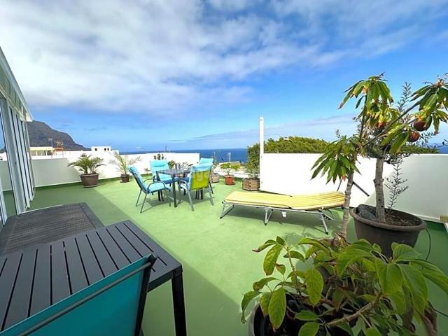 Chalet en venta en Buenavista del Norte, Tenerife North photo 0