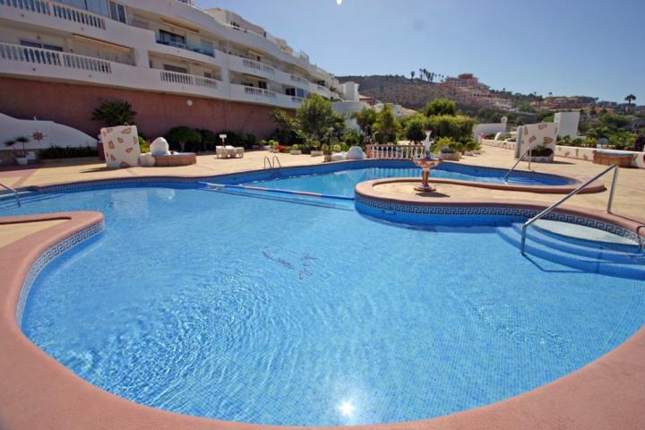 Chalet en venta en Adeje, Torviscas Alto photo 0