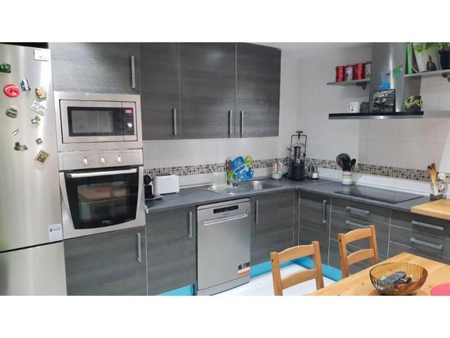 Chalet en venta en Guadalajara, Las Lomas photo 0