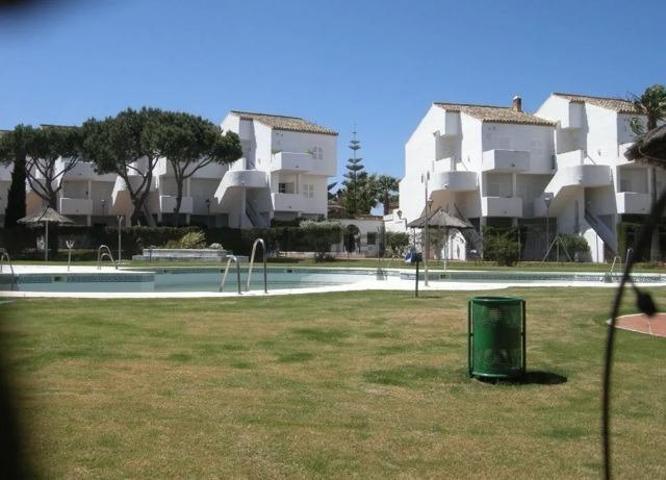 Duplex en venta en Chiclana de la Frontera, Sancti Petri photo 0