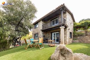 Chalet en venta en Dúdar, Andalucia photo 0