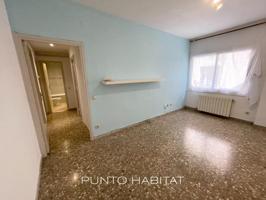 Piso en venta en Barcelona, Vila de Gràcia photo 0