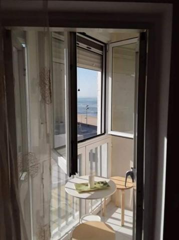 Piso en venta en Cádiz, Avenida photo 0