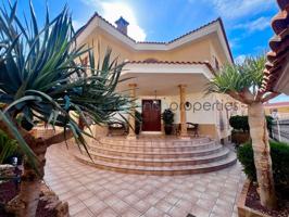 Chalet en venta en Cuevas del Almanzora photo 0