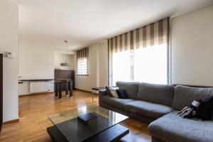 Atico Duplex en venta en Terrassa, Sant Pere photo 0