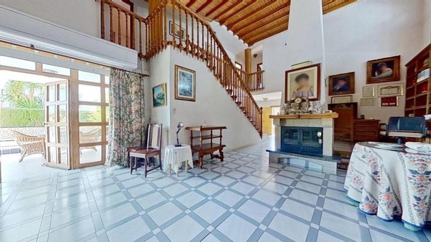 Chalet en venta en Zubia, La Zubia photo 0