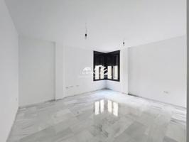 Edificio en venta en Lucena, Calle Corralás, 14900 photo 0