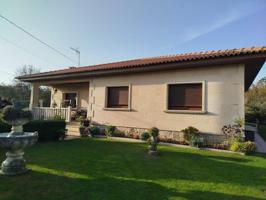 Chalet en venta en Ribeira, Carreira photo 0