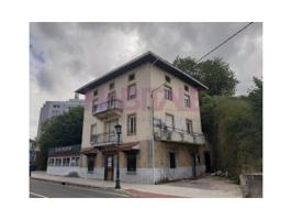 Casa en venta en Colindres photo 0