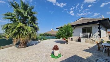 Chalet en venta en Terrassa, Can Parellada photo 0