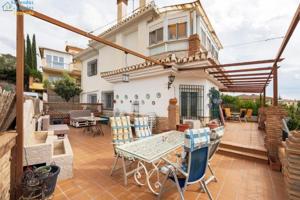 Chalet en venta en Monachil, Barrio de la vega photo 0