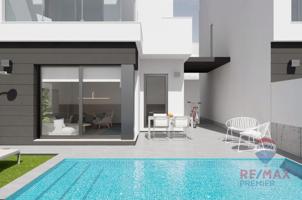 Chalet en venta en Los Alcázares, Oasis photo 0