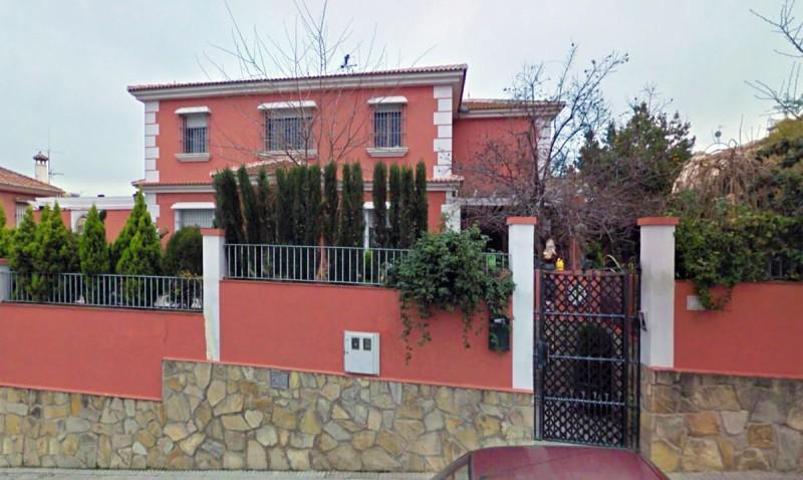 Chalet en venta en Antequera, Antequera photo 0