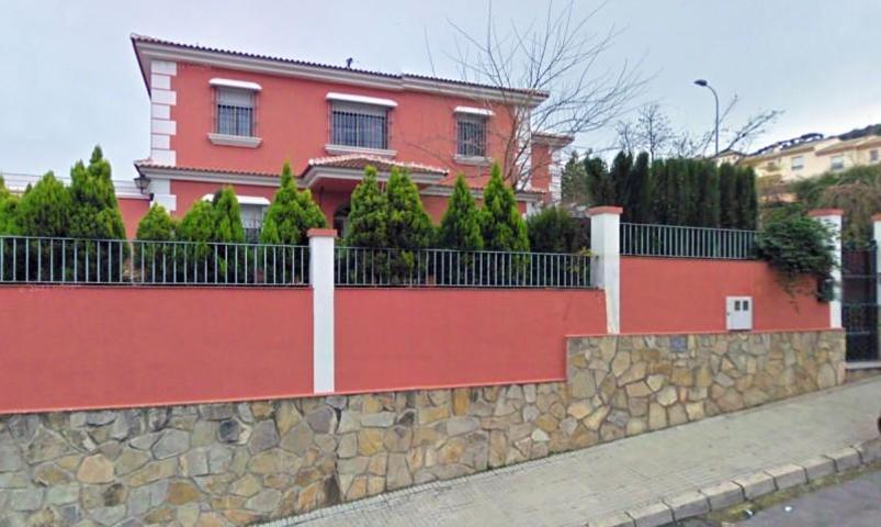 Chalet en venta en Antequera, Antequera photo 0