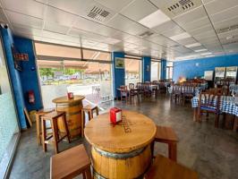 Local comercial en venta en Lloret de Mar, El Rieral photo 0