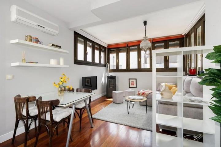 Aticos en venta en Granada, Plaza Birrambla photo 0