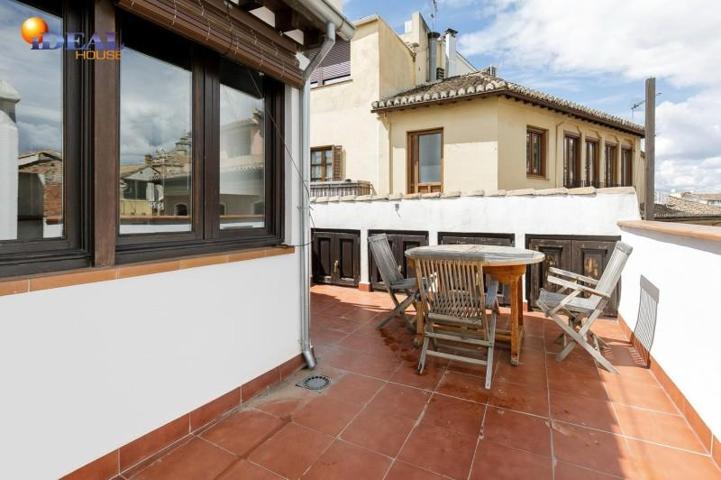 Aticos en venta en Granada, Plaza Birrambla photo 0