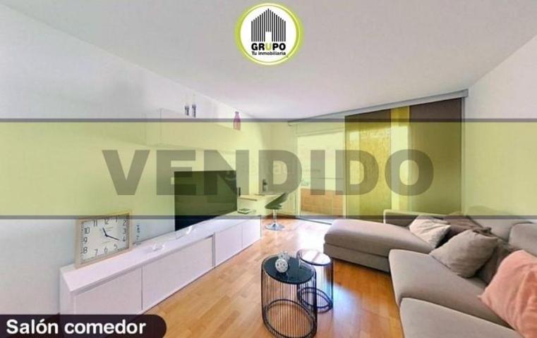 Piso en venta en Esplugues de Llobregat, Can Clota photo 0