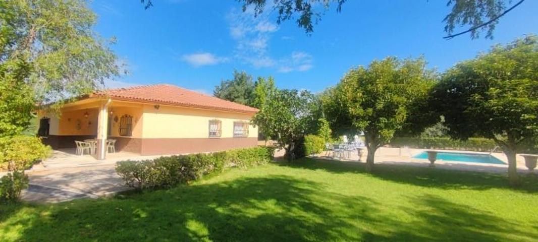Casa en venta en Brunete, Brunete photo 0