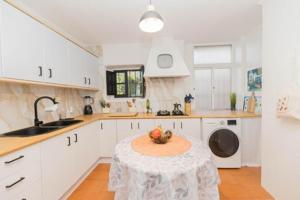 Bungalow en venta en Mijas, El Coto photo 0