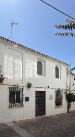 Casas de pueblo en venta en Estepona, Centro photo 0