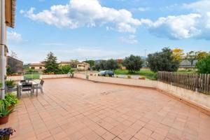 Duplex en venta en L'Ametlla del Vallès, Centro urbano 69 photo 0