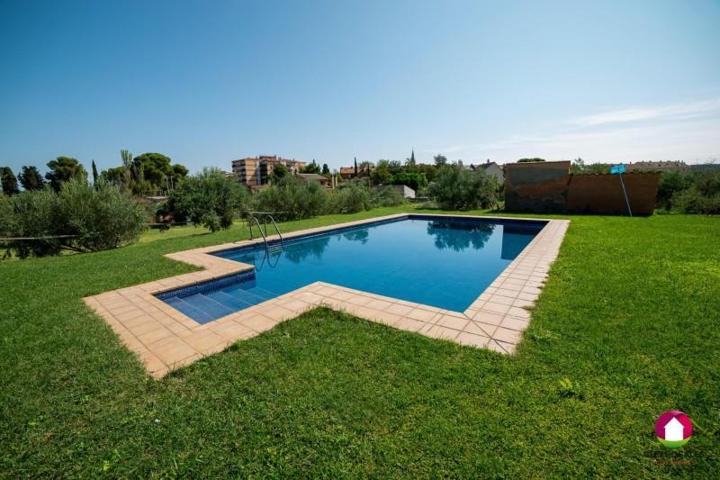 Casa en venta en Zaragoza, Casetas - Garrapinillos - Monzalbarba photo 0