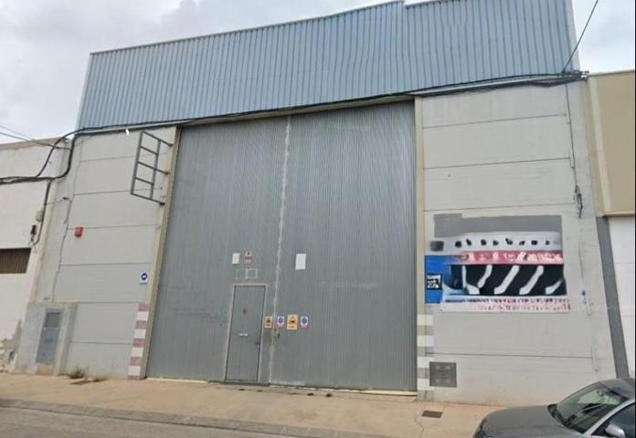 Nave industrial en venta en Vinaròs, A LAS AFUERAS photo 0