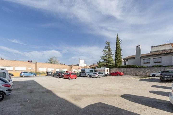 Terreno en venta en Churriana de la Vega, Churriana de la Vega photo 0