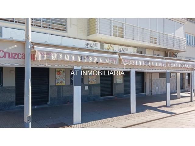 Local comercial en venta en Cádiz photo 0