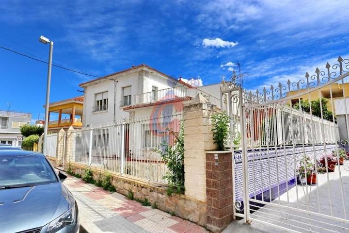 Casa con terreno en venta en Dolores, Comunidad valenciana photo 0