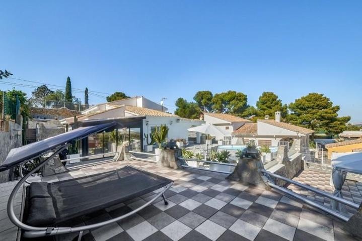 Chalet en venta en Torrent, Tros alt photo 0