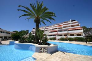 Apartamento en venta en Arona, Los Cristianos photo 0