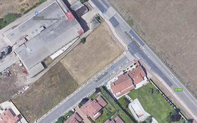 Terreno en venta en León, Eras de Renueva photo 0