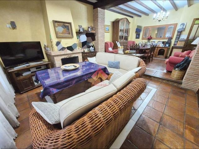 Casa en venta en Ronda, Centro photo 0