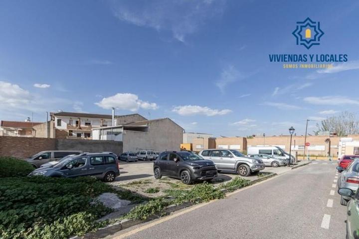 Terreno en venta en Churriana de la Vega, Churriana de la Vega photo 0