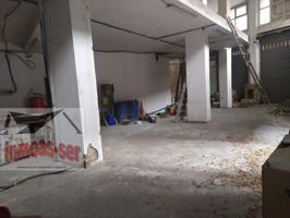 Local comercial en venta en Barcelona, Trinitat Vella photo 0