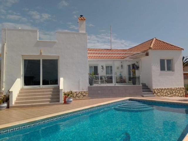 Chalet en venta en San Fulgencio photo 0